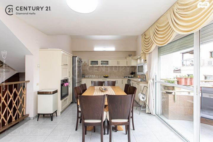 דופלקס, זאב שוהם, נעמ"ת, חיפה