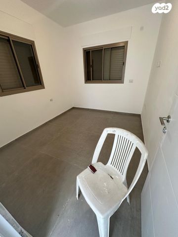 בית פרטי/ קוטג', דרך העצמאות, גבעת הפרחים, בנימינה גבעת עדה