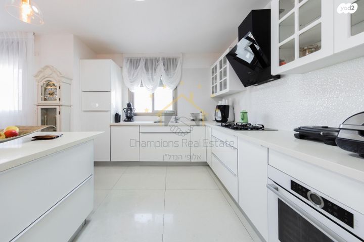 דירה, שדרות בן אב"י, מרכז העיר דרום, נתניה