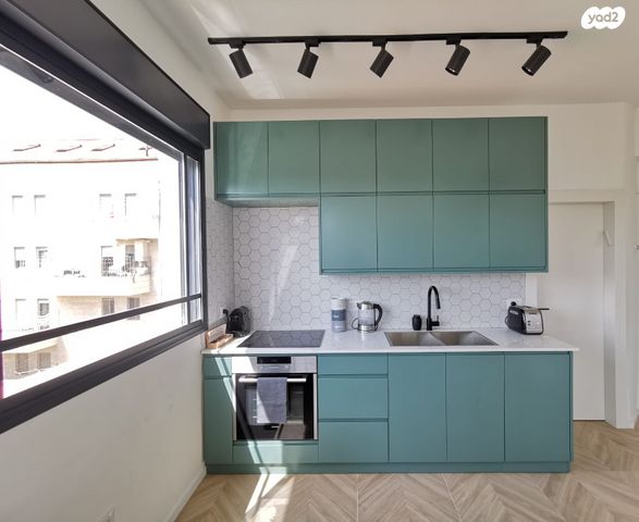 דירה, הרב שלום שבזי, נחלאות, שערי חסד, ירושלים