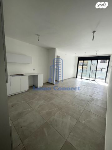 רוטשילד עצמאות