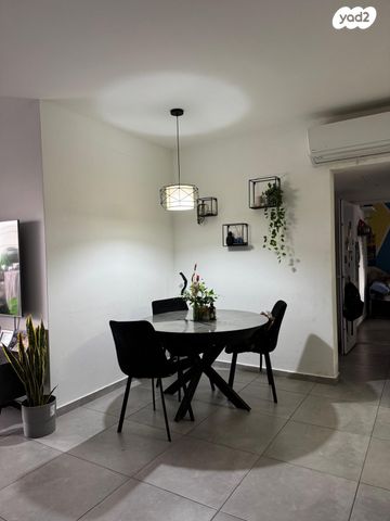 דירה, שדרות הרצל, נאות שמיר, יבנה