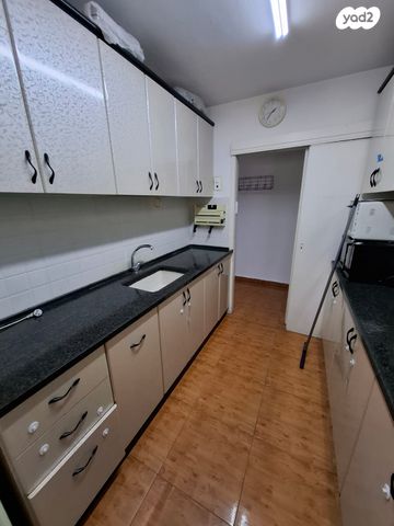 דירה, א.ס. לוי, בן גוריון, רמלה