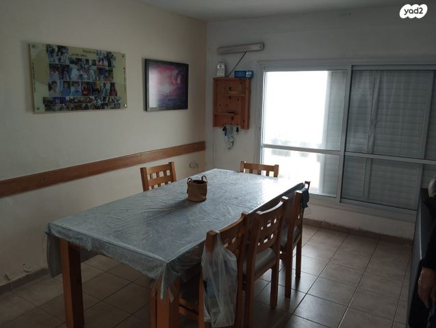 גג/ פנטהאוז, הקוממיות 61, הקוממיות, קרית גת