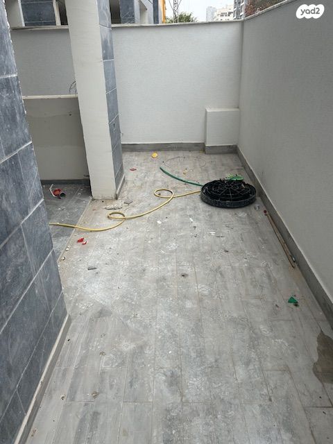 דירת גן, מבוא הכרכום, רובע ח', אשדוד