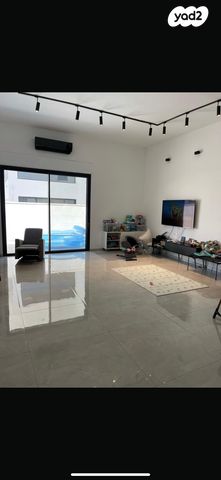 בית פרטי/ קוטג', אופקים