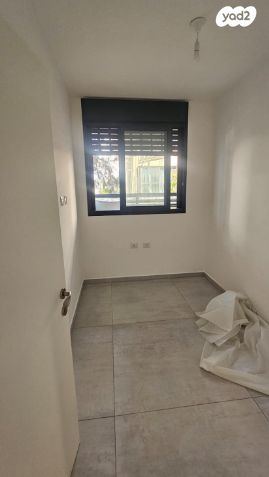 דירה, הרב חבה אליהו, שכונת חשמונאים, מרכז העיר א, רמת גן