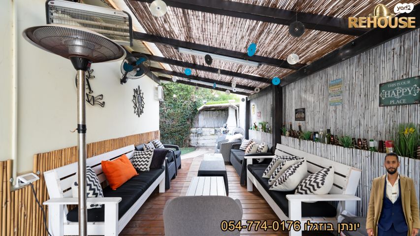 בית פרטי/ קוטג', שביל הגפן, בת הדר, בת הדר