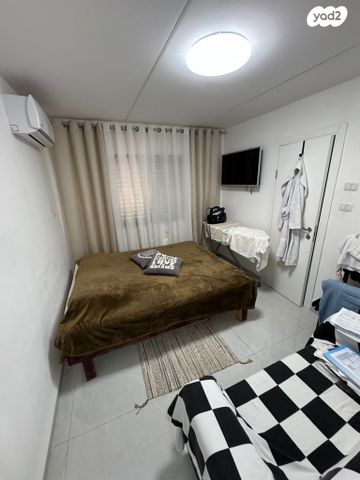 יהודה בורלא 