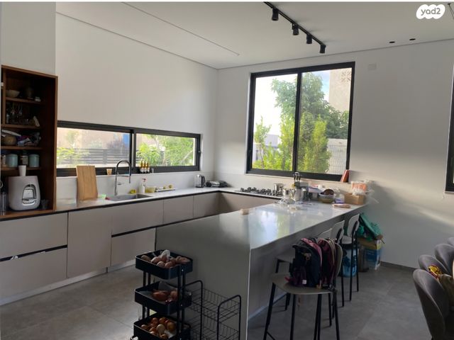 בית פרטי/ קוטג', מיתר / כרמית