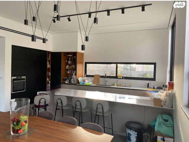 בית פרטי/ קוטג', מיתר / כרמית