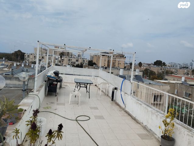 גג/ פנטהאוז, הקוממיות 61, הקוממיות, קרית גת