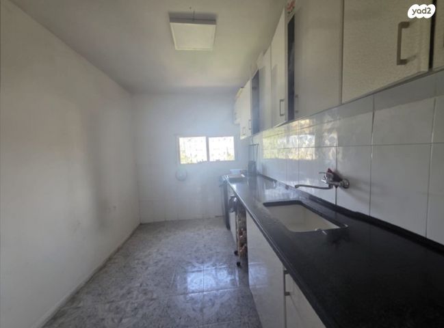 דירה, מעלה אדומים