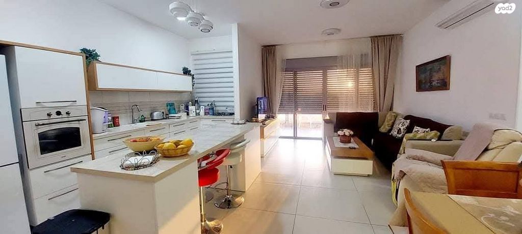 דירה, הרב שלום שבזי, רמב"ם, ראש העין