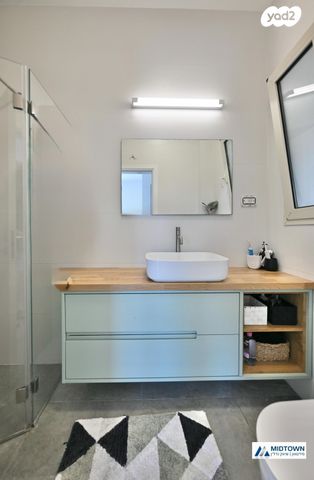 דופלקס, אוסטרובסקי, כפר סבא