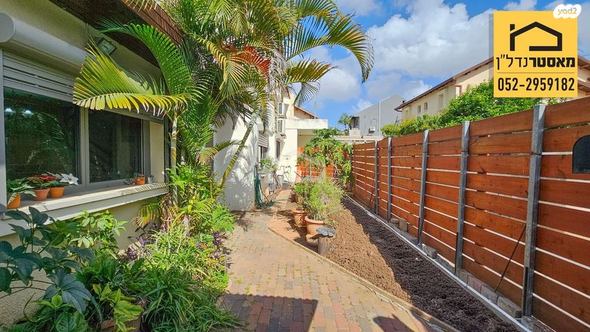 בית פרטי/ קוטג', נאות הדרים, גן יבנה