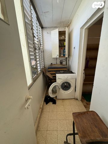 דירה, רחבת הרב עוזיאל, שכונה י"א, באר שבע