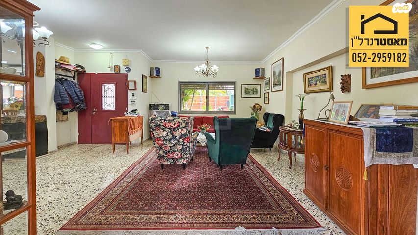 בית פרטי/ קוטג', נאות הדרים, גן יבנה