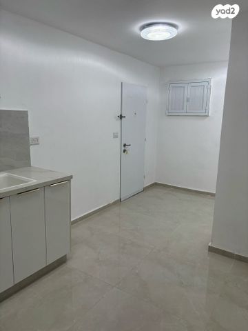 דירה, עליית הנוער, גבעת המורה, עפולה