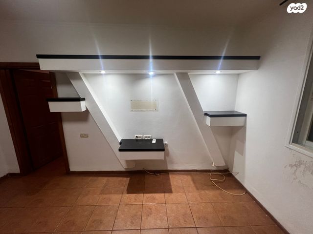 יחידת דיור, קיבוץ גלויות, נווה יוני נתניהו, עכו