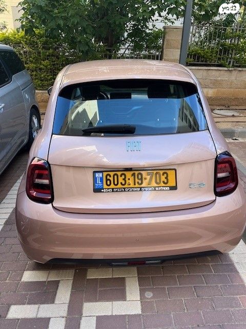 מודעת רכב פיאט 500