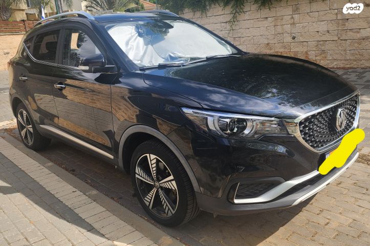 מודעת רכב אם ג'י ZS