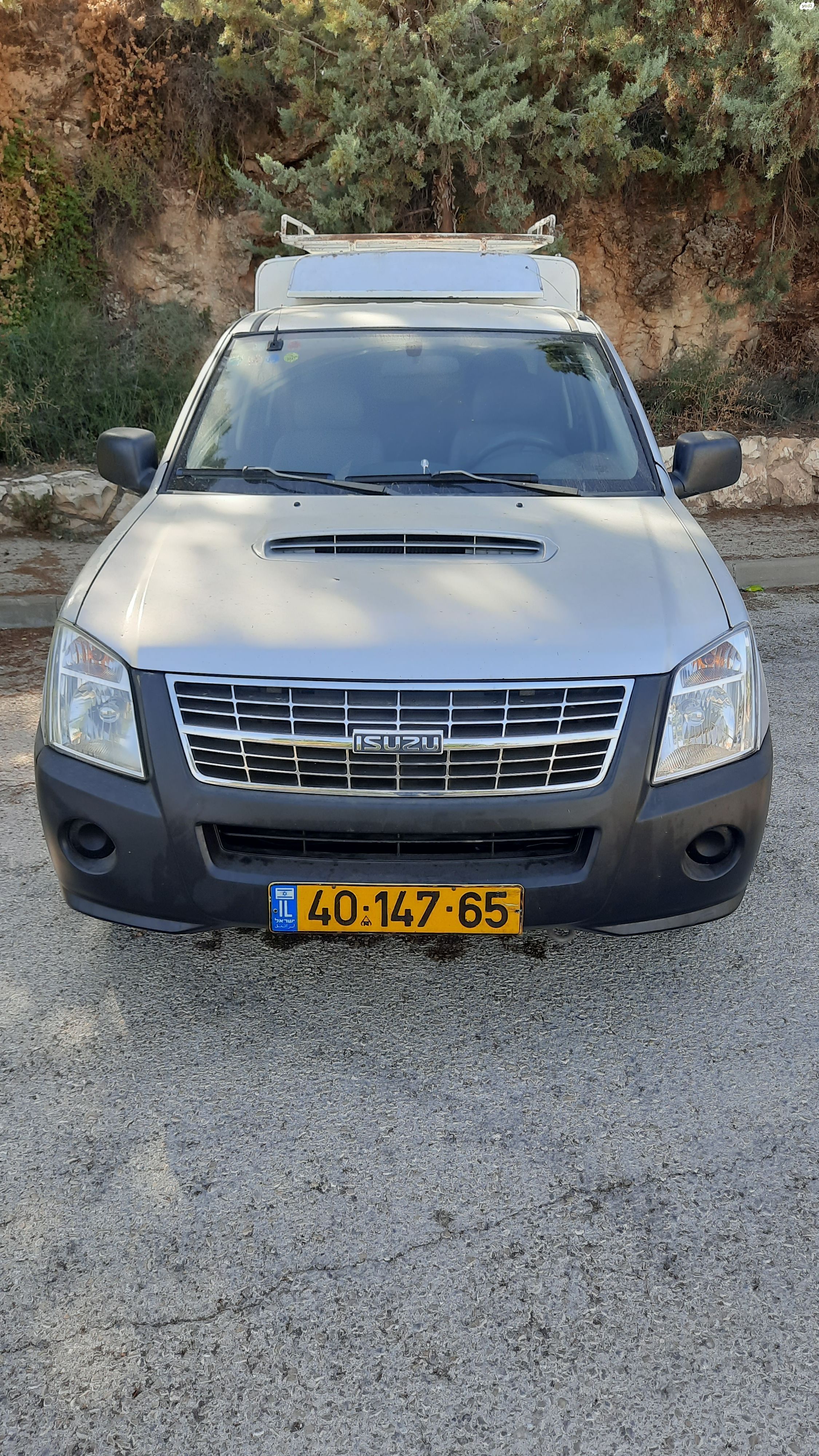 מודעת רכב איסוזו די-מקס