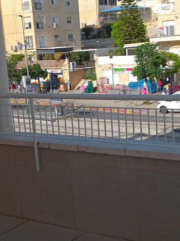 שדרות משה דיין 33