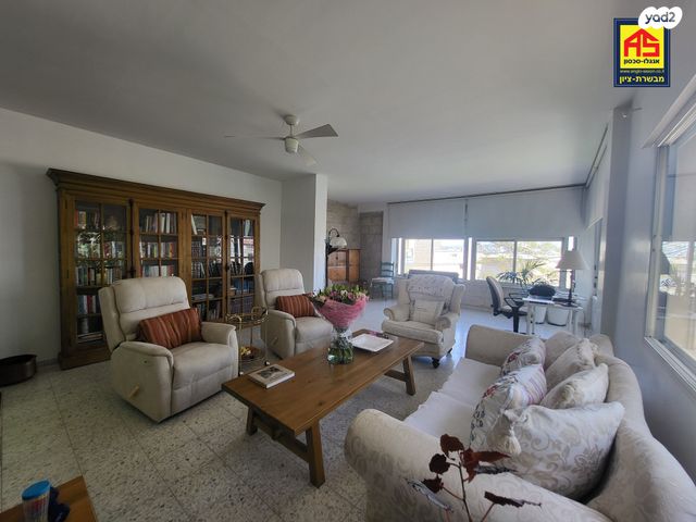 בית פרטי/ קוטג', מבשרת ציון