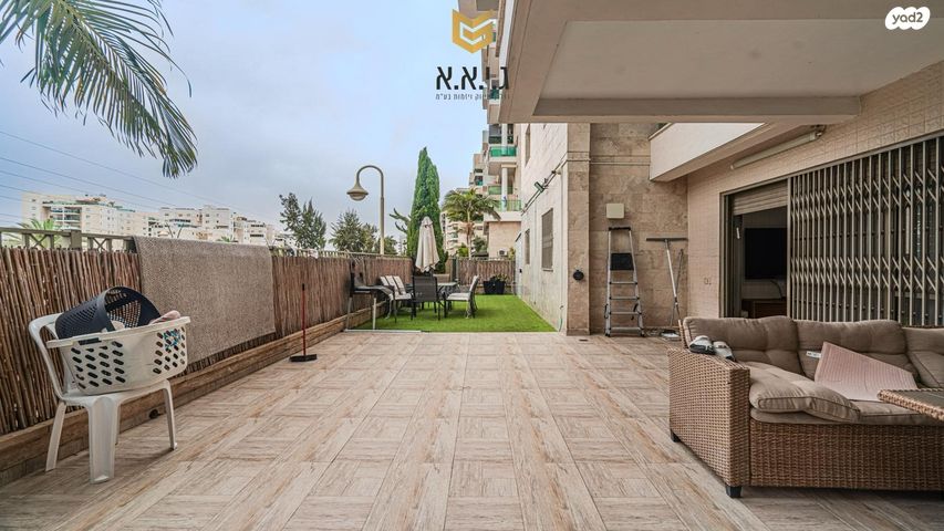 דירת גן, משה ובר, אפרידר, אשקלון