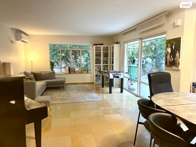 בית פרטי/ קוטג', הנרייטה סולד, קזן, רעננה