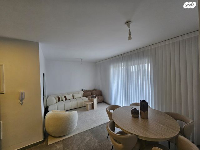 דירה, רועי קליין, נווה שמיר רמת בית שמש ה-1, בית שמש