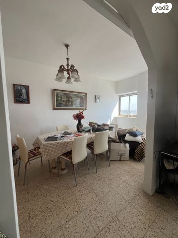 דירה, מחנה יהודה - לב העיר, ירושלים