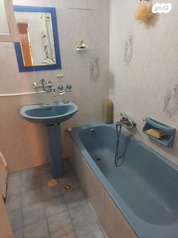 דירה, גבעת התחמושת 6, קרית שרת מערב, חולון