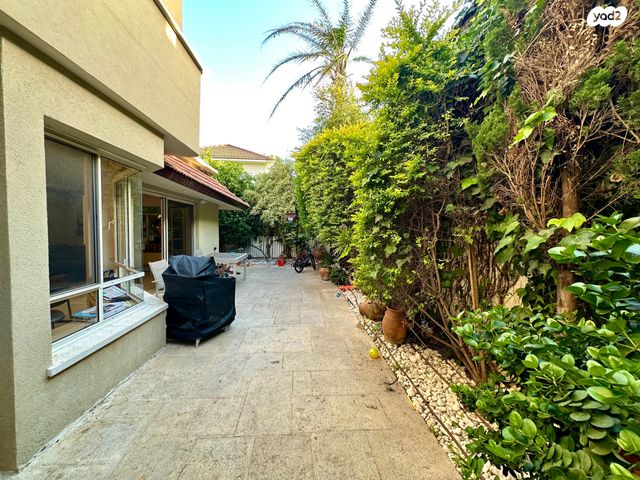 בית פרטי/ קוטג', הנרייטה סולד, קזן, רעננה