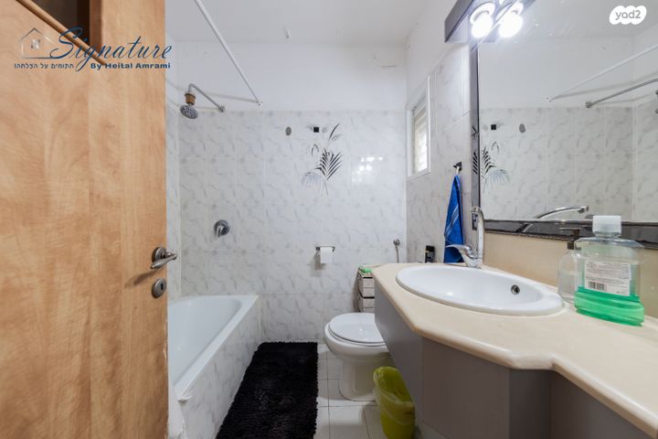 גג/ פנטהאוז, השניים, בורוכוב, גבעתיים