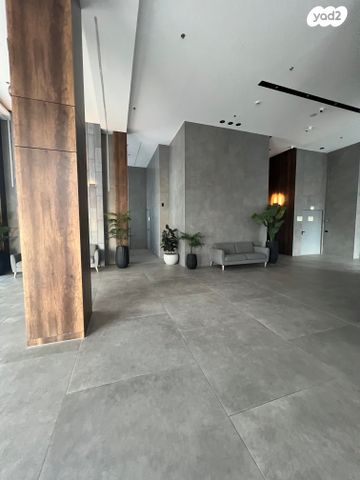 דירה, הצבר, נרקיסים, ראשון לציון