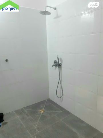 דירה, כפר גלעדי, פלורנטין, תל אביב יפו