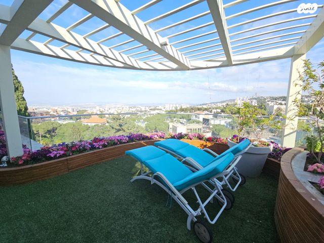 גג/ פנטהאוז, חיפה