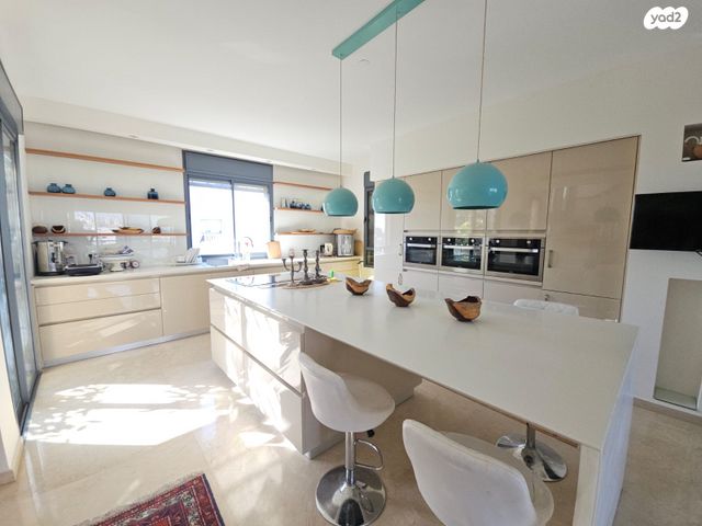 גג/ פנטהאוז, חיפה