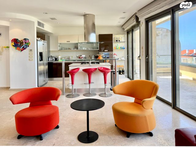 גג/ פנטהאוז, הרצליה