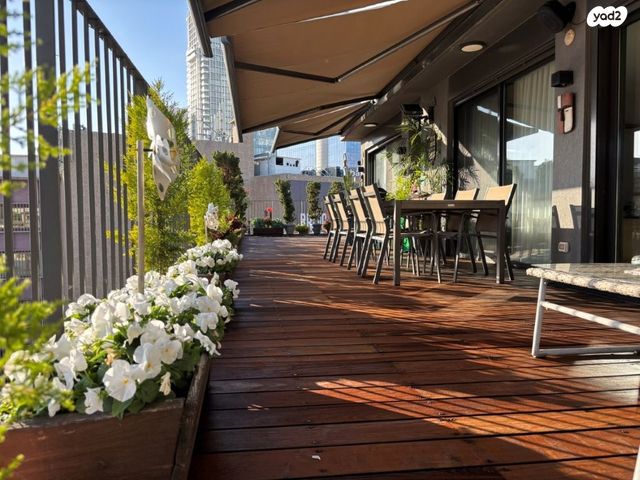 גג/ פנטהאוז, לבונטין, תל אביב יפו