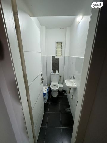 דירה, הגלעד, נאות יצחק רבין, רמלה