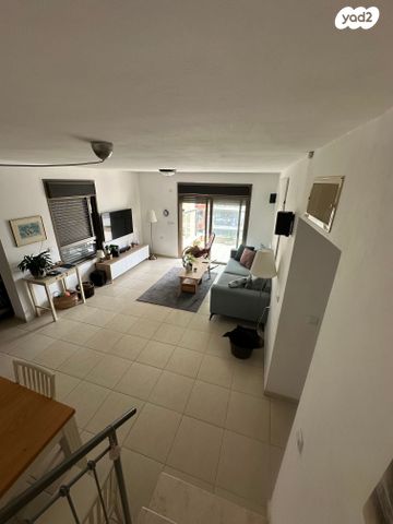 גג/ פנטהאוז, הרצליה