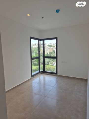 דיור מוגן, גולומב, רמת שרת, ירושלים