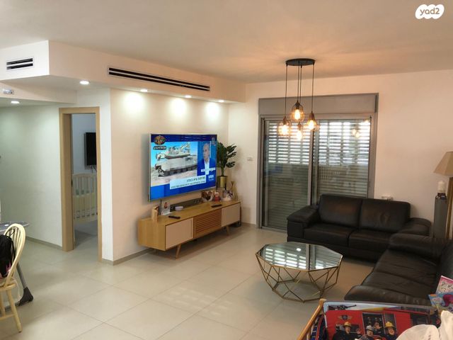 דירה, אפרים שריר 29, נהריה