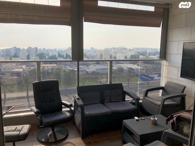 אפרים שריר 29