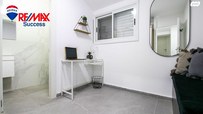 דופלקס, מרדכי אנילביץ', נווה זית, לוד