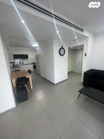 דירה, משה לוי 1, נאות שמיר, רמלה