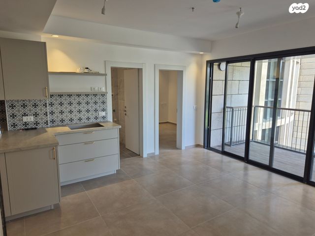 דיור מוגן, גולומב, רמת שרת, ירושלים